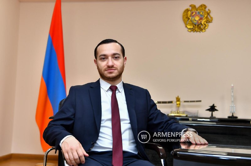 Мхитар Айрапетян покинет пост министра высокотехнологичной промышленности Армении